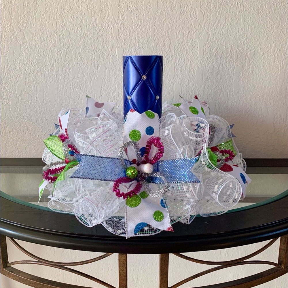 Deco mesh whimsical Christmas centerpiece
